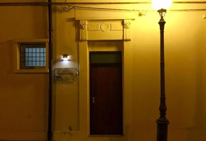 اتاق لوکس چهار تخته, B&b San Francesco Di Paola