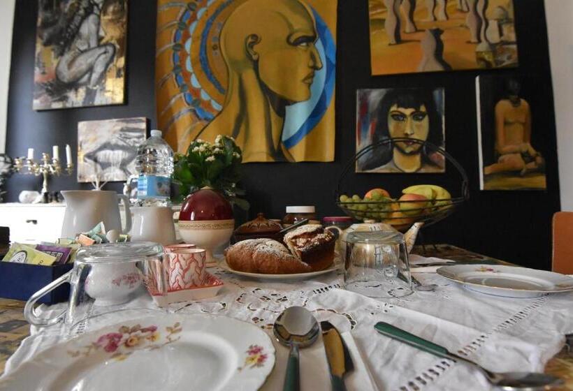 חדר סטנדרט חדר אמבטיה משותף, A Casa Dell'artista Viki