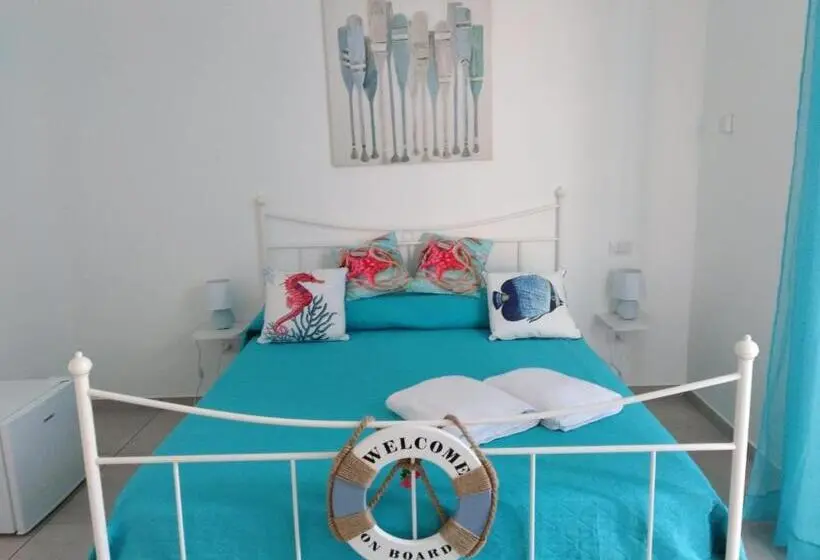 اتاق لوکس سه تخته, Coast To Coast Salento Sea Rooms