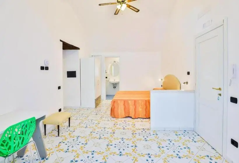 Standard-huone, Della Monica Rooms