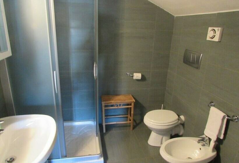 غرفة قياسية, B&b Carunei