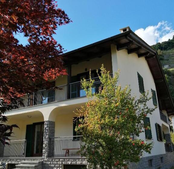 Семейный Номер Совместный Санузел, B&b Carunei