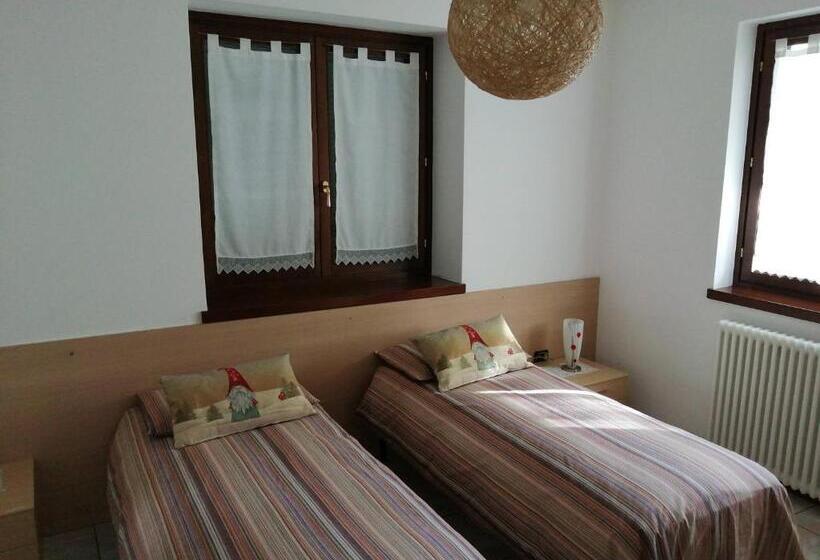 Standard room with outdoor bath, B&b Carunei