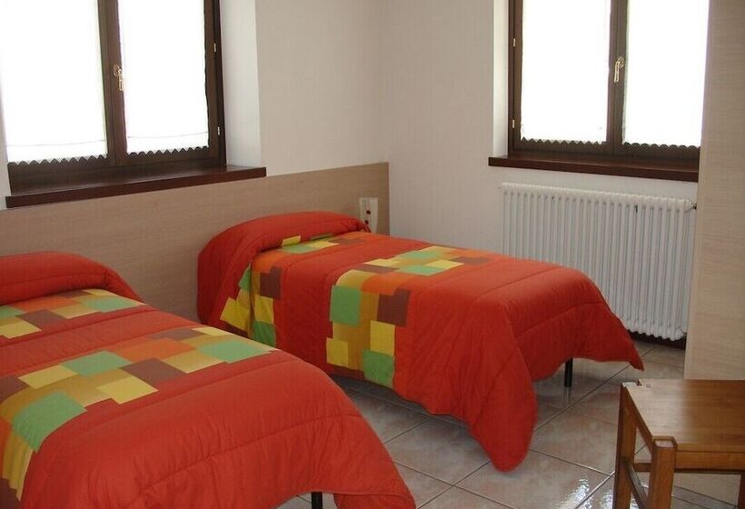 غرفة قياسية, B&b Carunei