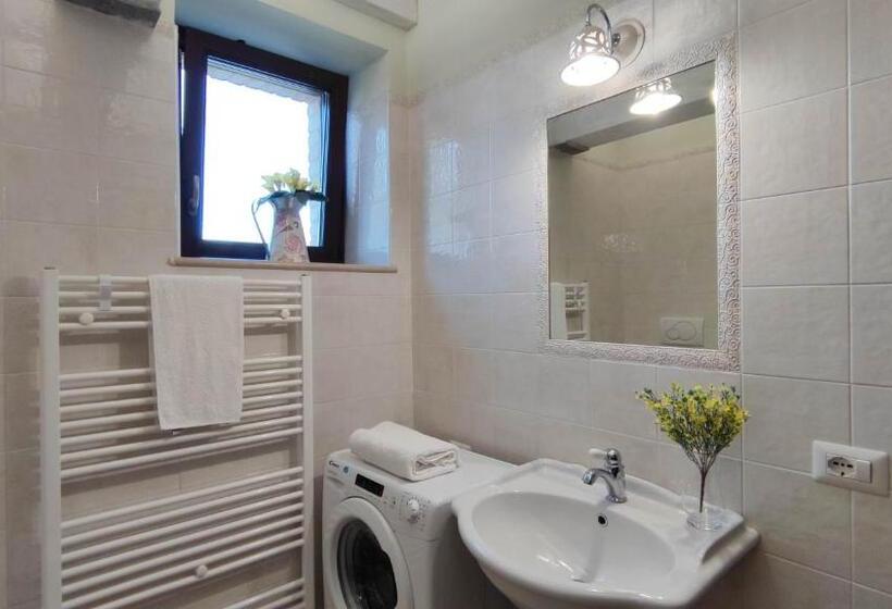 2 Bedrooms Apartment Lake View, Agriturismo Pascucci