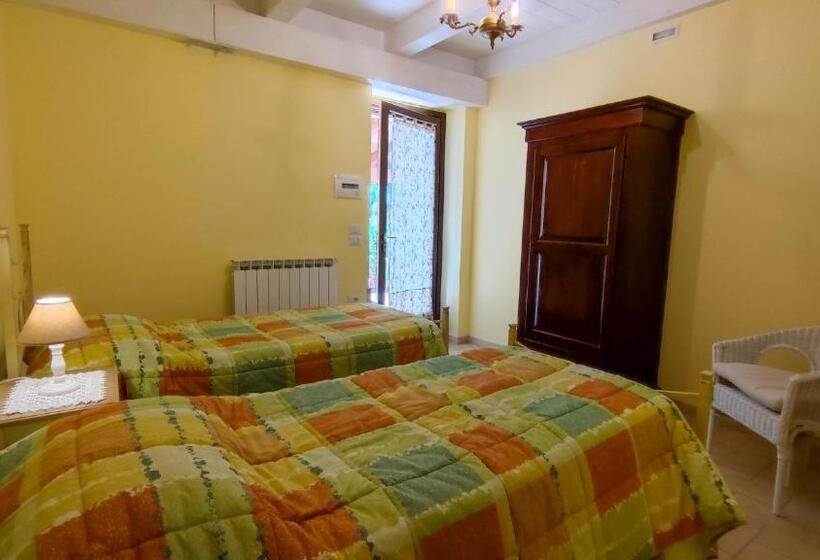 2 Bedrooms Apartment Lake View, Agriturismo Pascucci