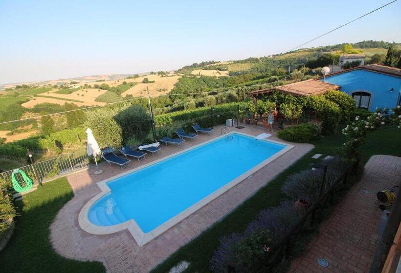 شقة غرفة واحدة مطلة على حمام السباحة, Poggio Montali