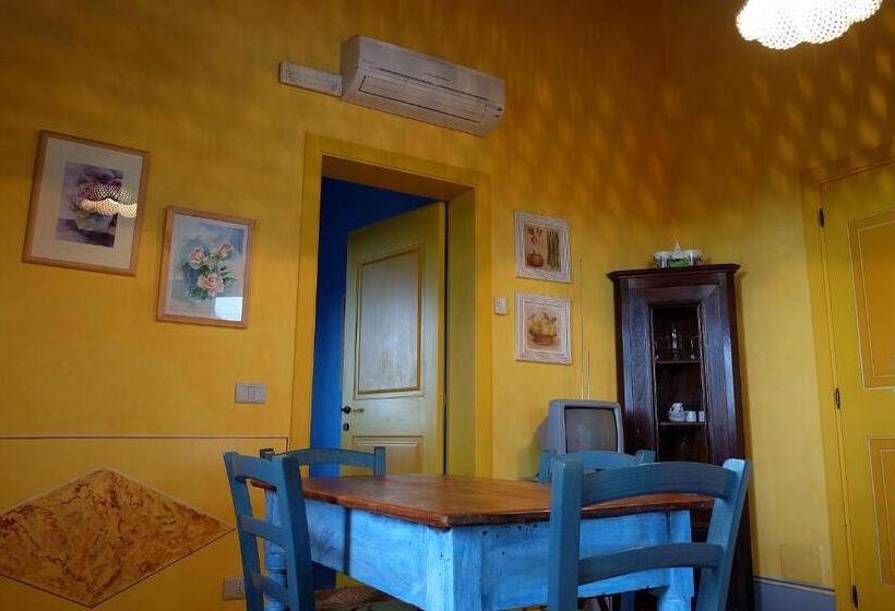 شقة غرفة واحدة مطلة على حمام السباحة, Poggio Montali