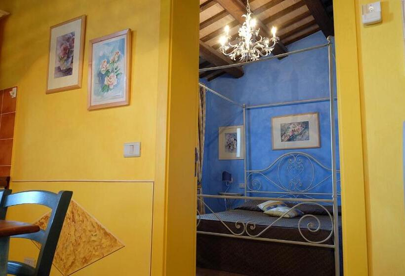 شقة غرفة واحدة مطلة على حمام السباحة, Poggio Montali