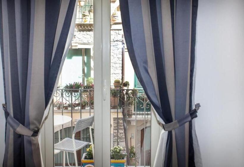 スタンダードルーム, Casa Don Micio