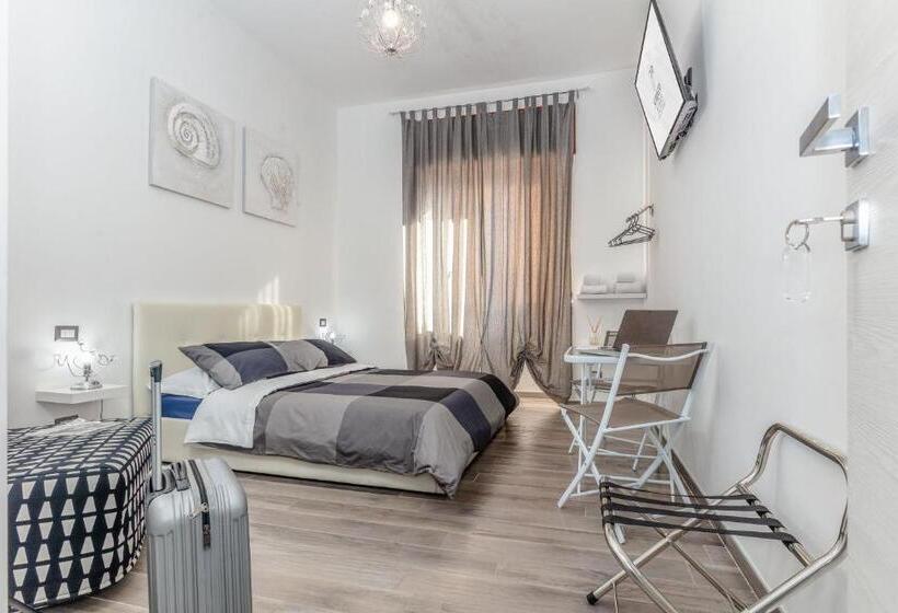 Standard room with outdoor bath, Scirocco Rooms