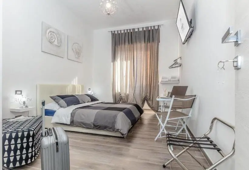 Standard room with outdoor bath, Scirocco Rooms