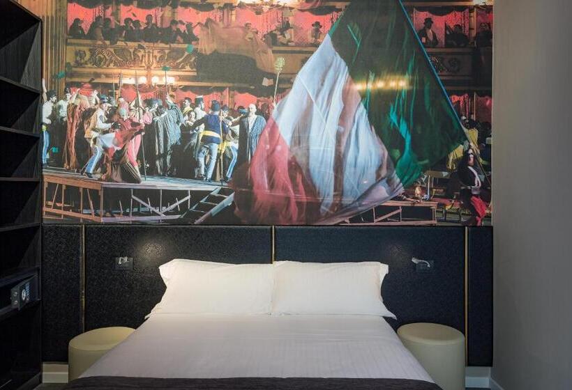 اتاق اکونومی, Theatrum Rooms And Suite