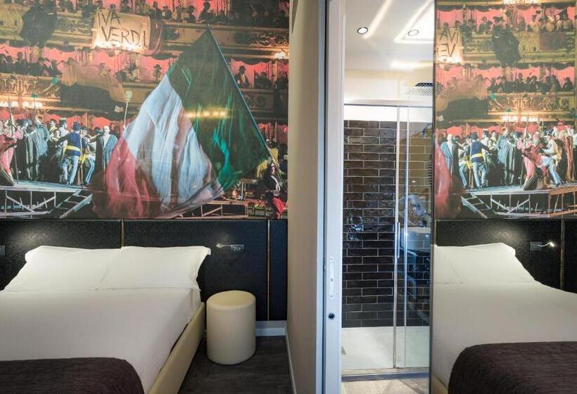 اتاق اکونومی, Theatrum Rooms And Suite