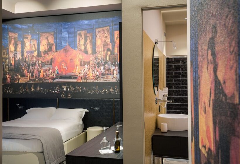 اتاق لوکس, Theatrum Rooms And Suite