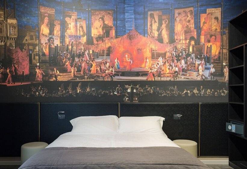 اتاق لوکس, Theatrum Rooms And Suite