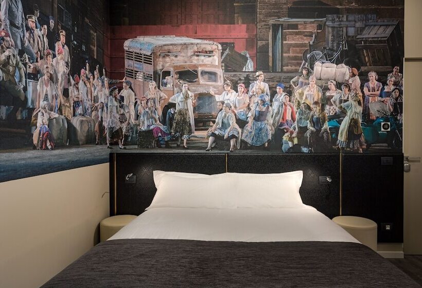 اتاق استاندارد, Theatrum Rooms And Suite