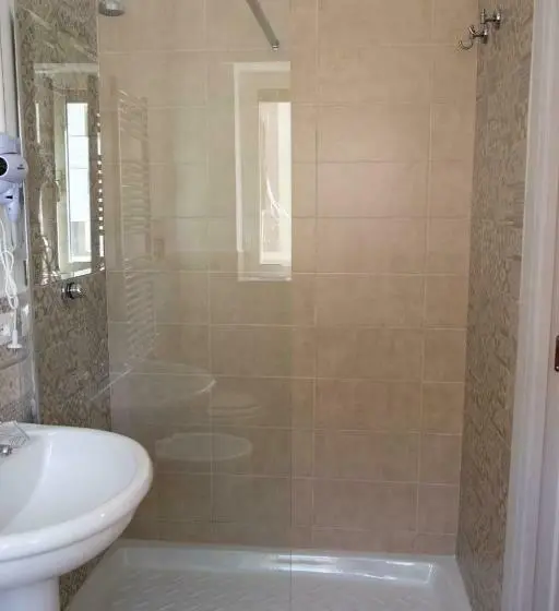 اتاق استاندارد با بالکن, B&b Eli