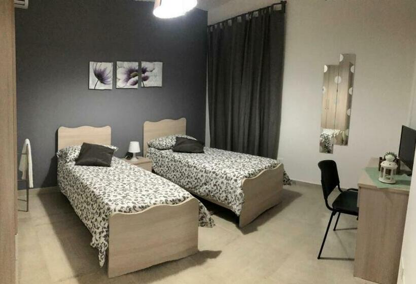 スタンダード４人部屋, B&b La Casa Di Violetta