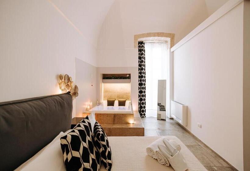 Люкс Кровать Кинг, Suite1212  Pirrelli