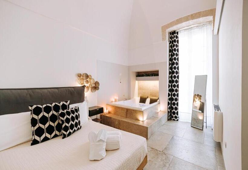 מיטת קינג בסוויטה, Suite1212  Pirrelli