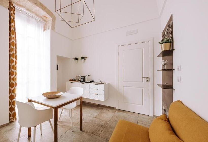 Люкс Вид на Город, Suite1212  Pirrelli