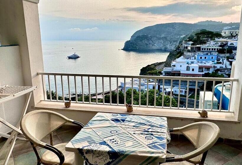 Апартаменты 1 Спальня Вид на Море, Casa Assunta