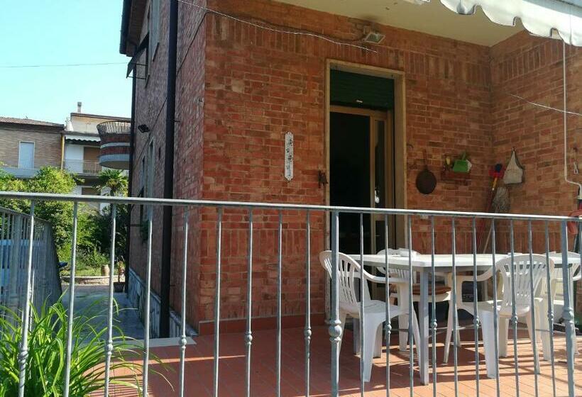 חדר סטנדרט נוף לגינה, La Pineta