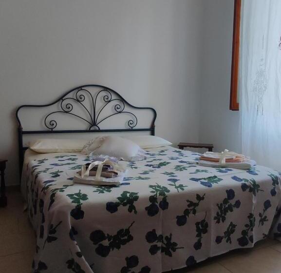 חדר סטנדרט עם מיטת קינג, La Pineta