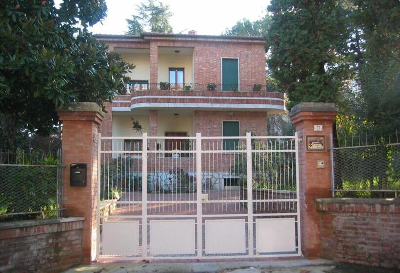 וילה בת חדר שינה 1, La Pineta