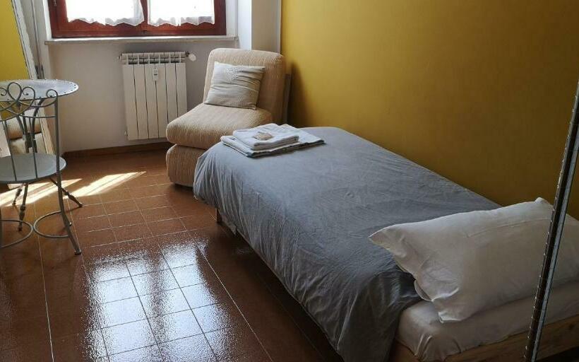 اتاق استاندارد یک نفره, Welcome B&b