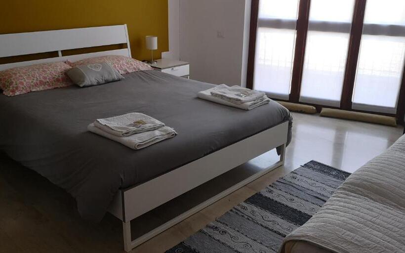 스탠다드 룸 킹사이즈 침대, Welcome B&b