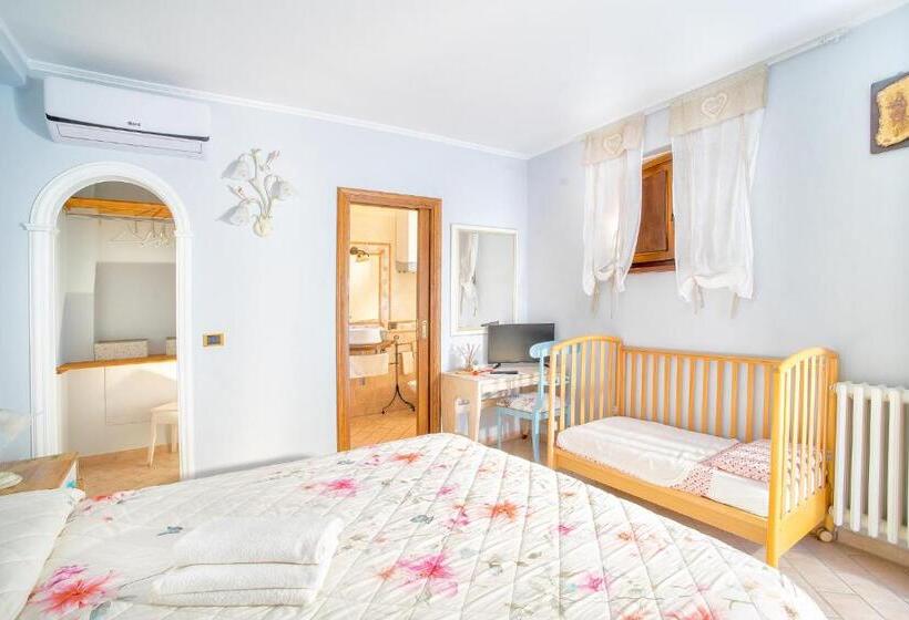 آپارتمان 1 خوابه با چشم‌انداز باغ, L Agrifoglio Di Assisi Residenza Di Campagna