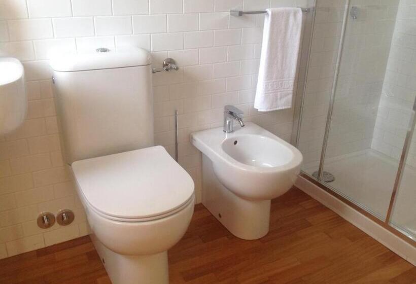 חדר בסיסי, Bellavista Bike Stop