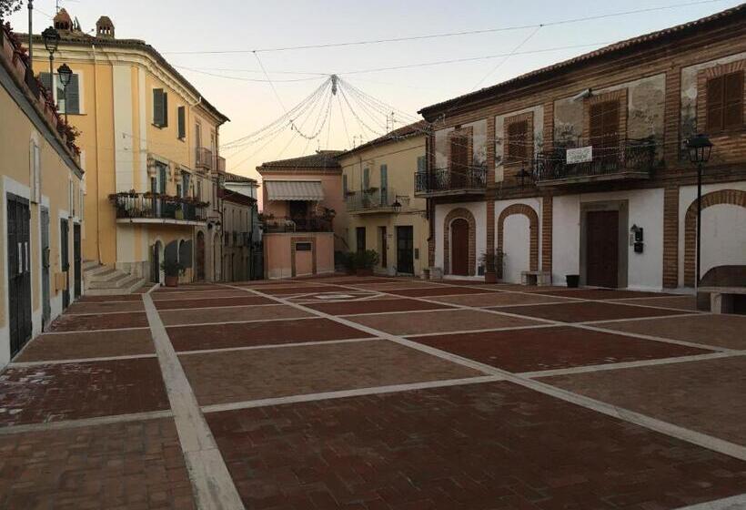 חדר בסיסי, Bellavista Bike Stop