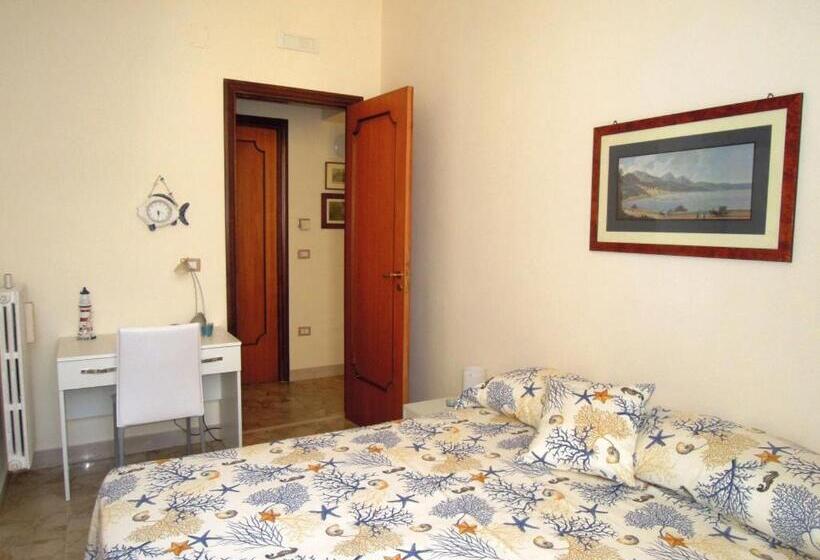 اتاق استاندارد, Sole E Mare