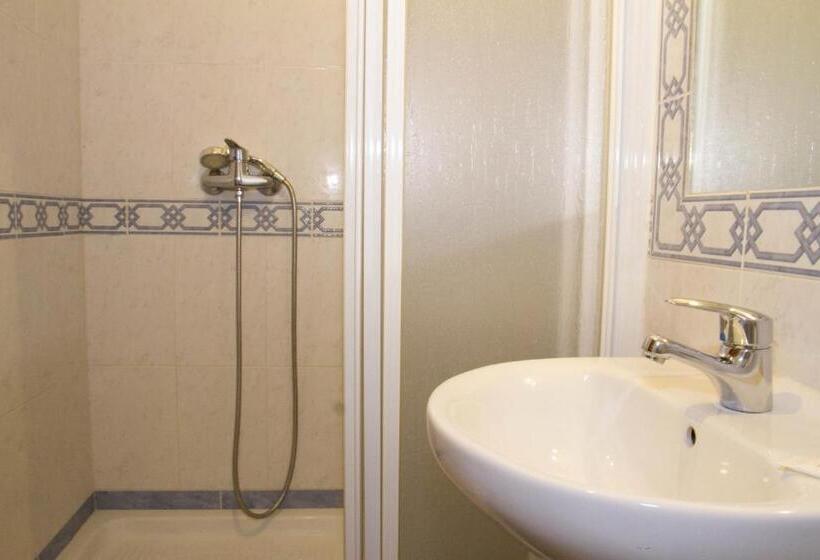 اتاق استاندارد یک نفره, Ab Pension Granada