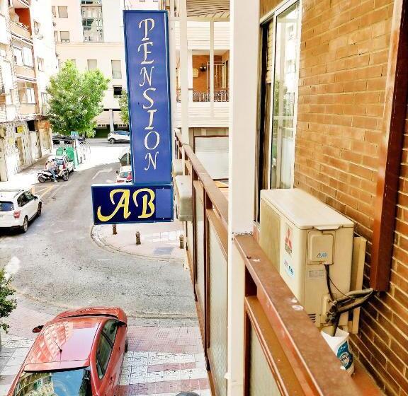 اتاق استاندارد یک نفره, Ab Pension Granada