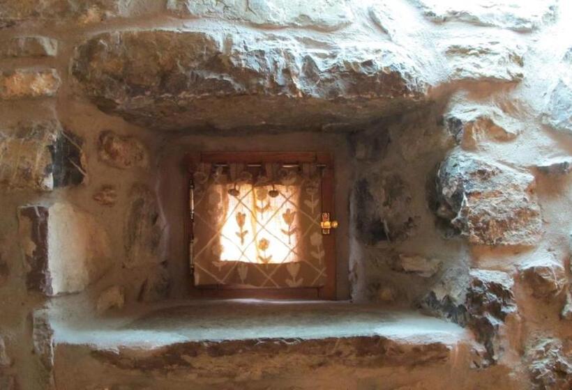 Номер Премиум, Abadia Del Pirineo