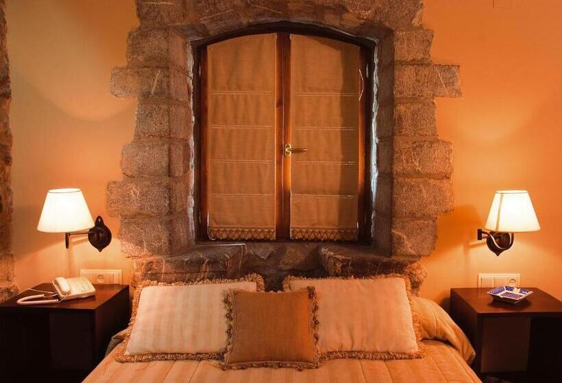 프리미엄 룸, Abadia Del Pirineo