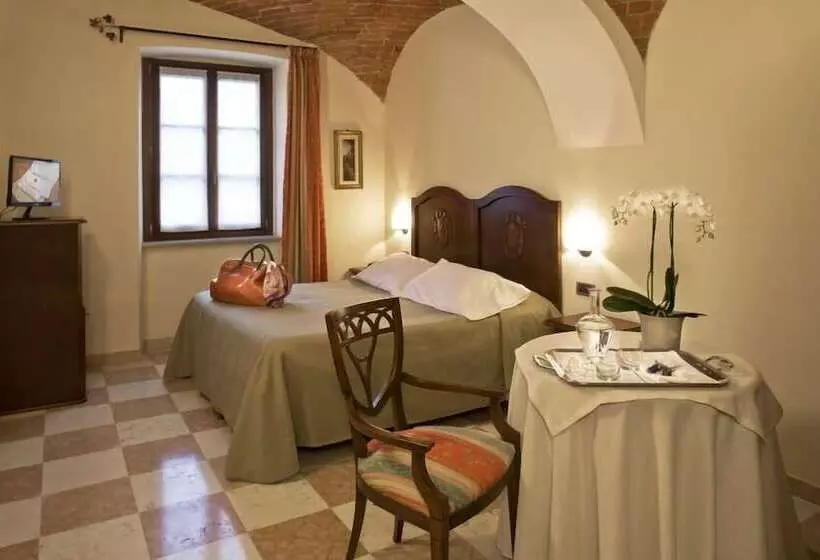 コンフォートルーム, Albergo La Corte Albertina