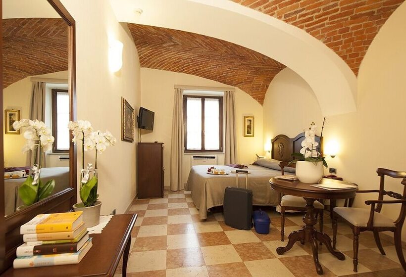 Pokój Comfort, Albergo La Corte Albertina