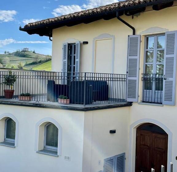 テラス付きジュニアスイート, Albergo Castiglione Langhe