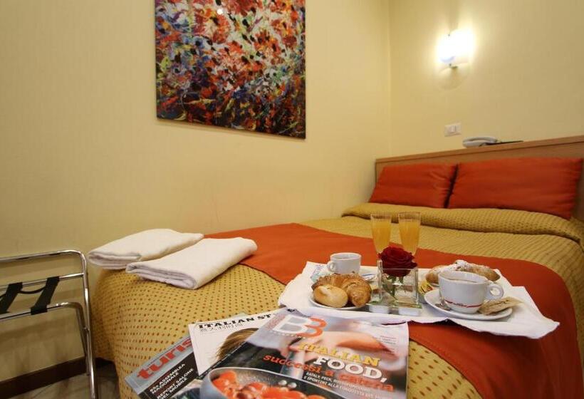 اتاق عادی, Demo