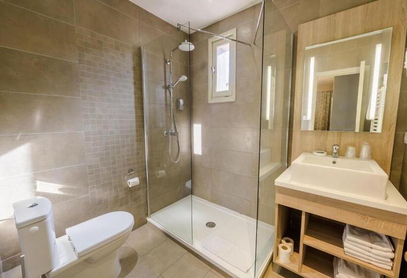 Family Suite, L Aragon