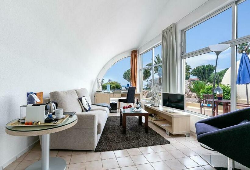 스위트, Livvo Risco Del Gato Suites