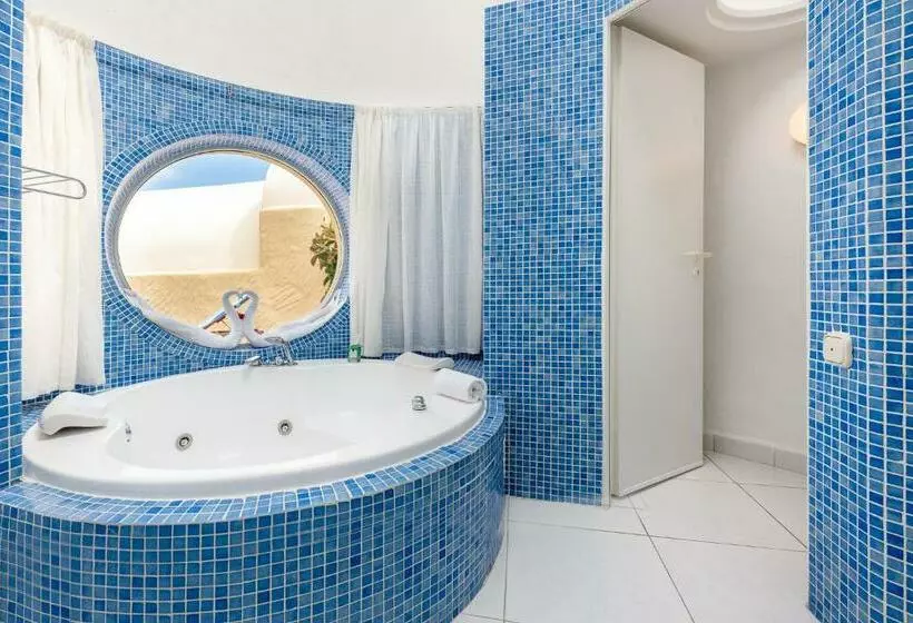 سوییت جونیور, Livvo Risco Del Gato Suites