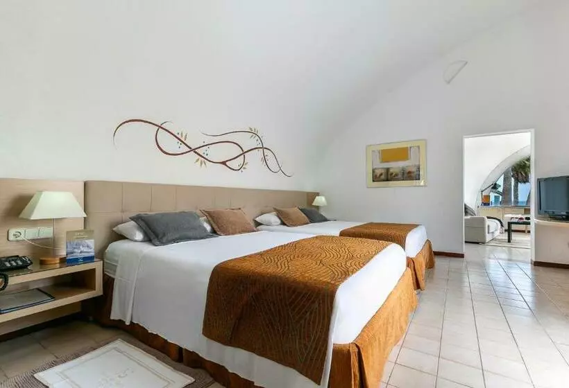 سوییت لوکس, Livvo Risco Del Gato Suites