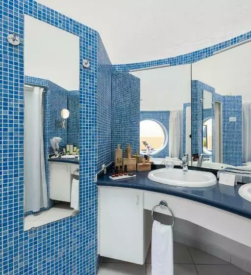 سوییت لوکس, Livvo Risco Del Gato Suites