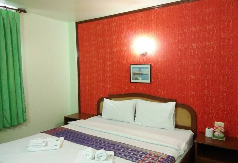 غرفة ديلوكس, Thepparat Lodge Krabi